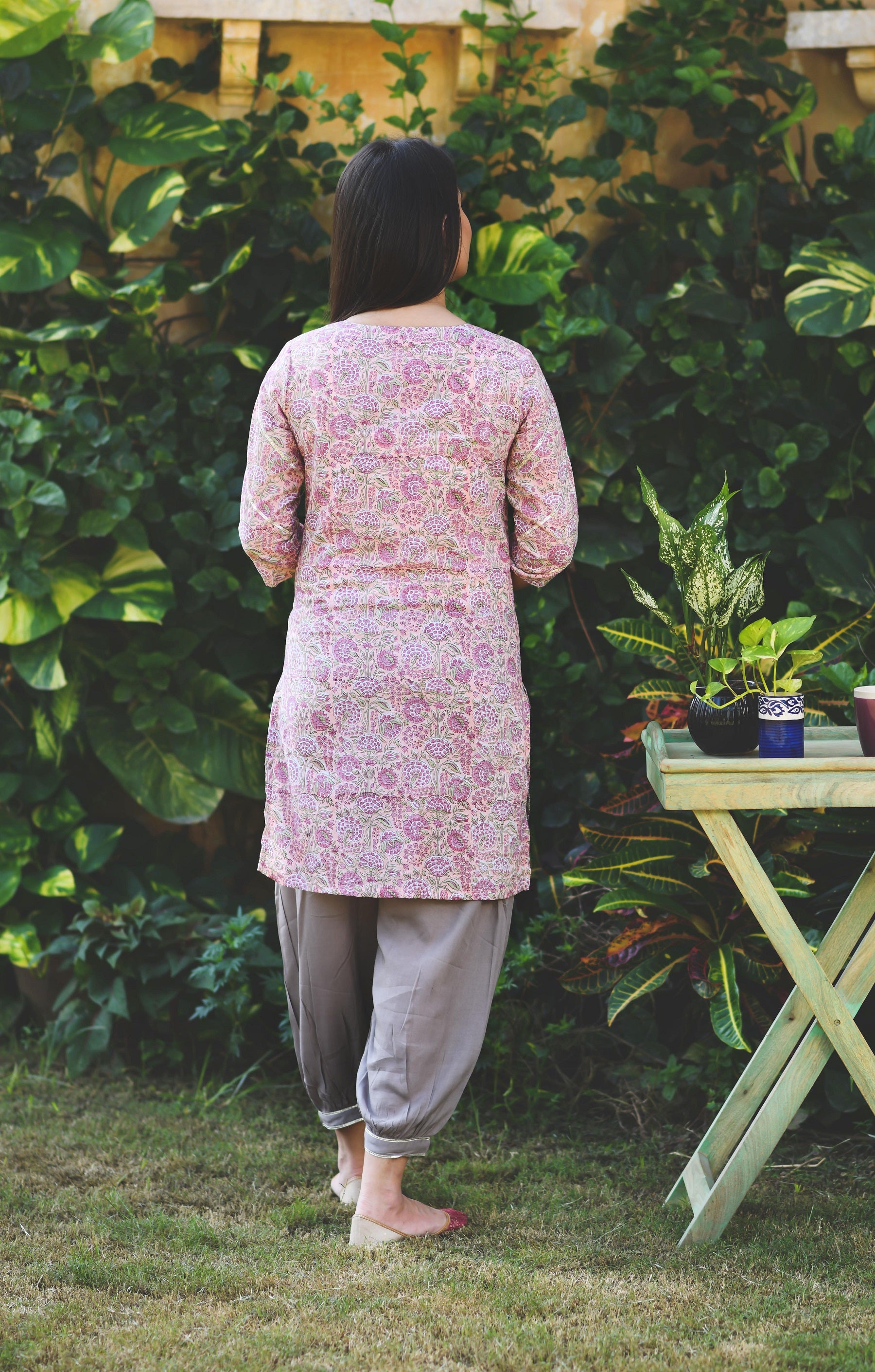 Buy Aarohi Enterprises® Women's Beautiful Rayon V- Neck 3/4 Sleeves Floral  Print Aaliya Cut Short Kurti with Pant for Ladies (Purple-S) at Amazon.in